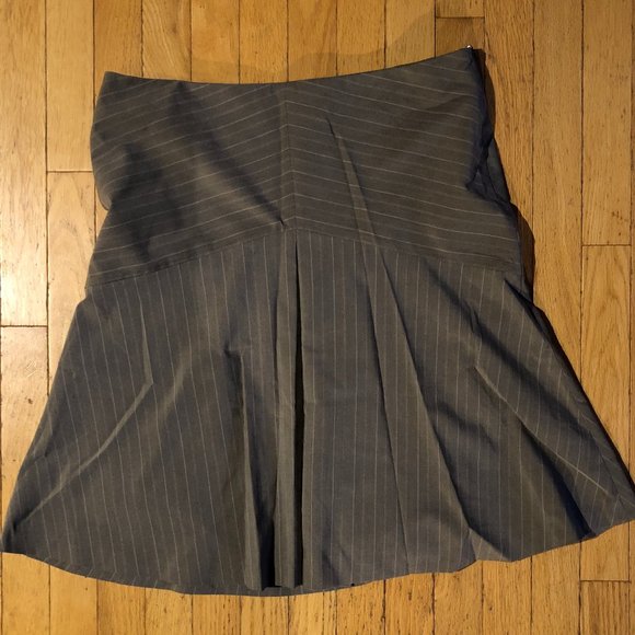 Brand New Esprit Women's Pinstriped Skirt - Picture 1 of 6